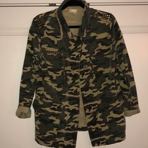 TOSKA studded camo jacket